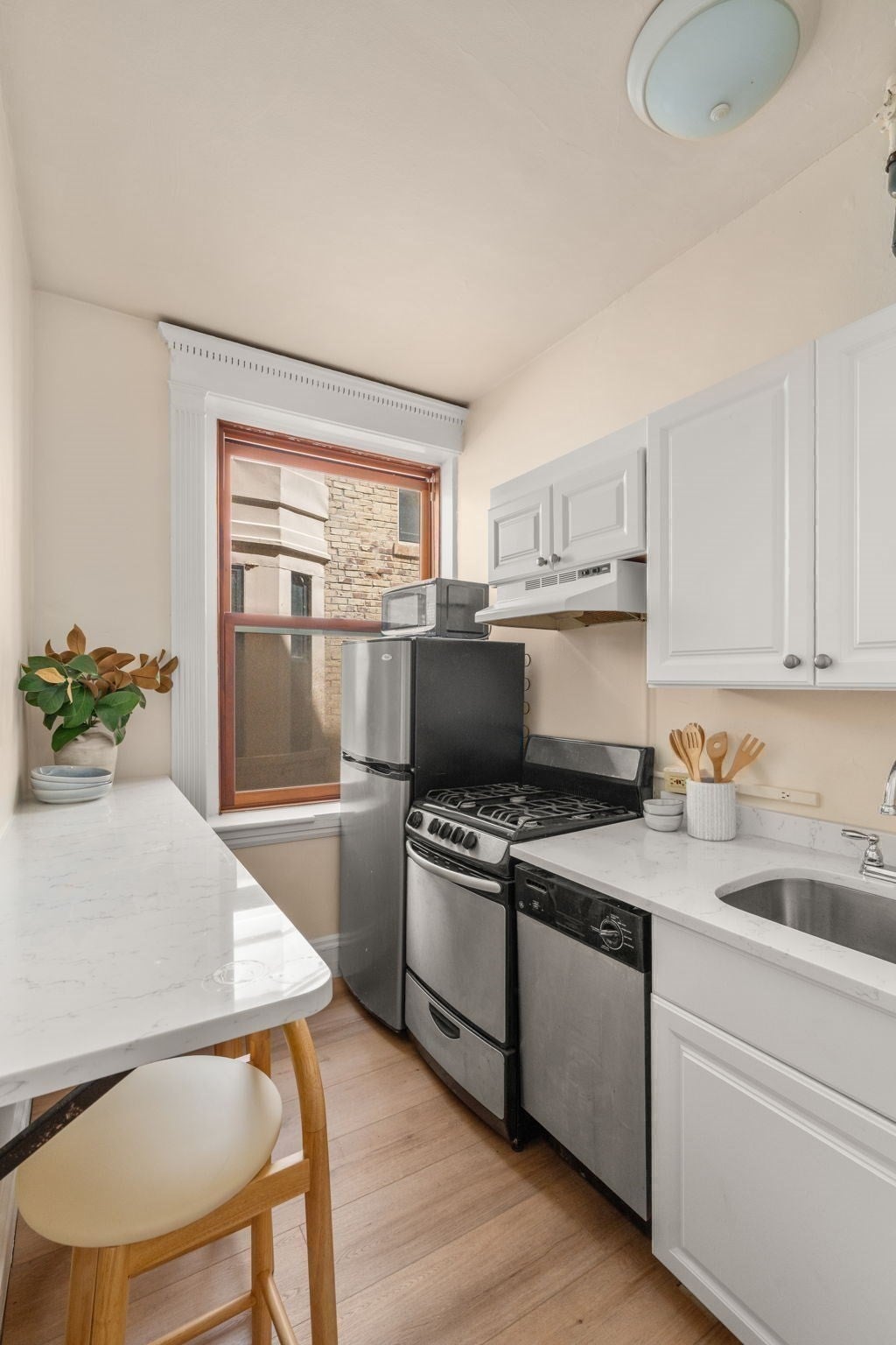 8 Garrison St #501, Boston, MA Photo #16