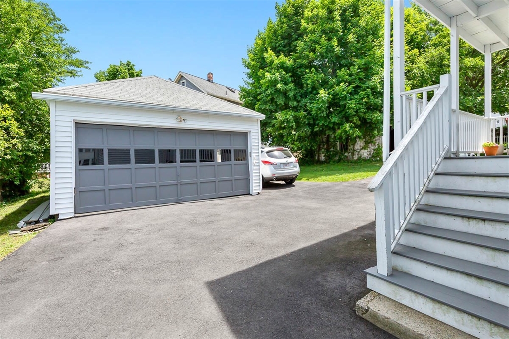 17 Holden Rd. 17