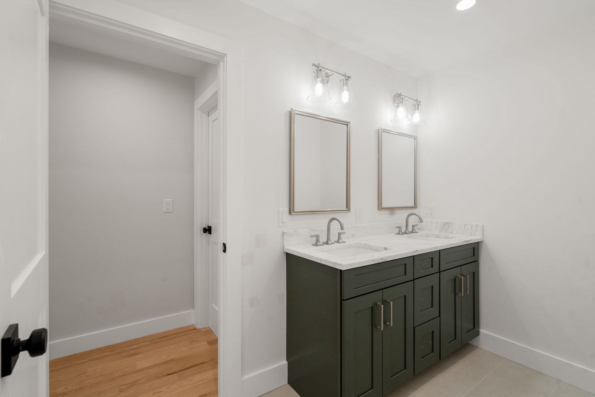 15 Nickerson Rd, Bedford, MA Photo #24
