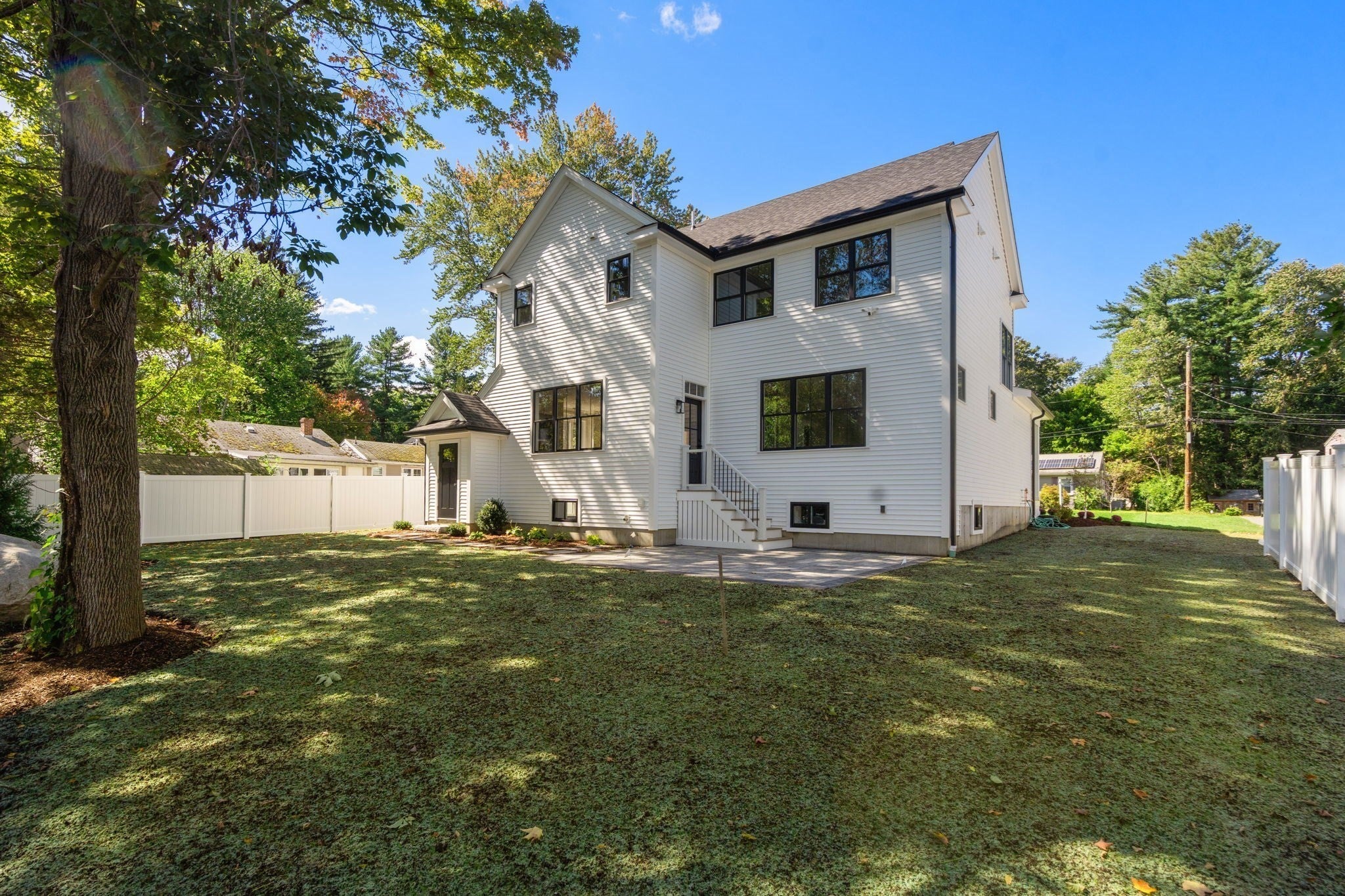 15 Nickerson Rd, Bedford, MA Photo #2