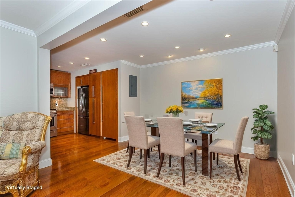 148 Greenbrook Dr 69-6