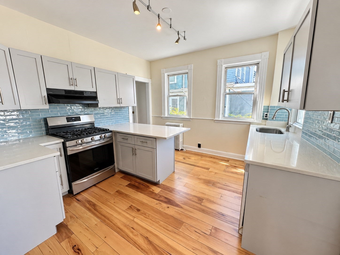 195 Faneuil St #1, Boston, MA, 195 Faneuil St #1, Boston, MA Photo #2
