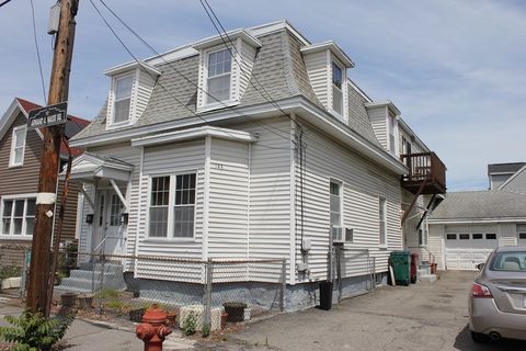 143 Branch St Lowell MA 01851