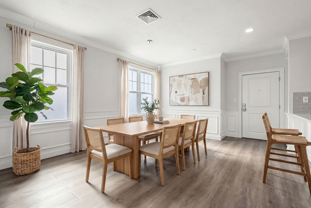 320 Middlesex Ave A207