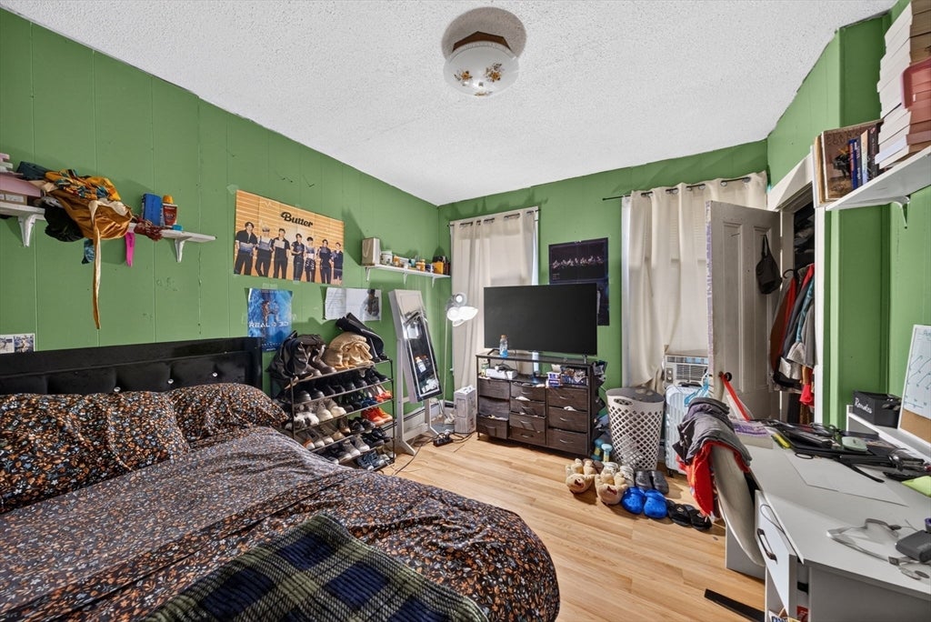 16 Gilbert Ave, Haverhill, MA Photo #11
