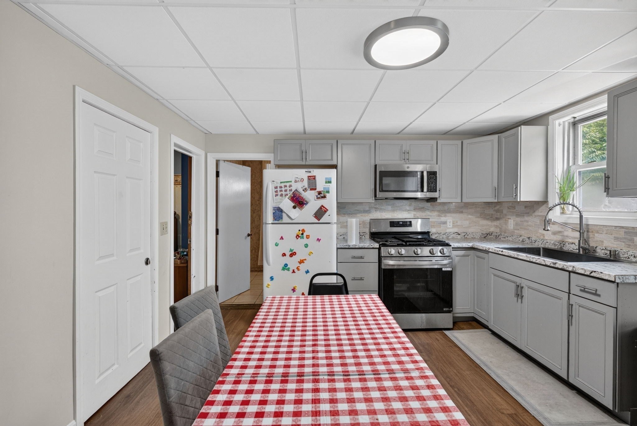 16 Gilbert Ave, Haverhill, MA, 16 Gilbert Ave, Haverhill, MA Photo #29