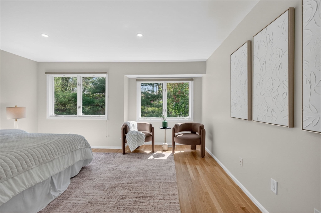 8 Heathwood Ln #8, Brookline, MA Photo #17