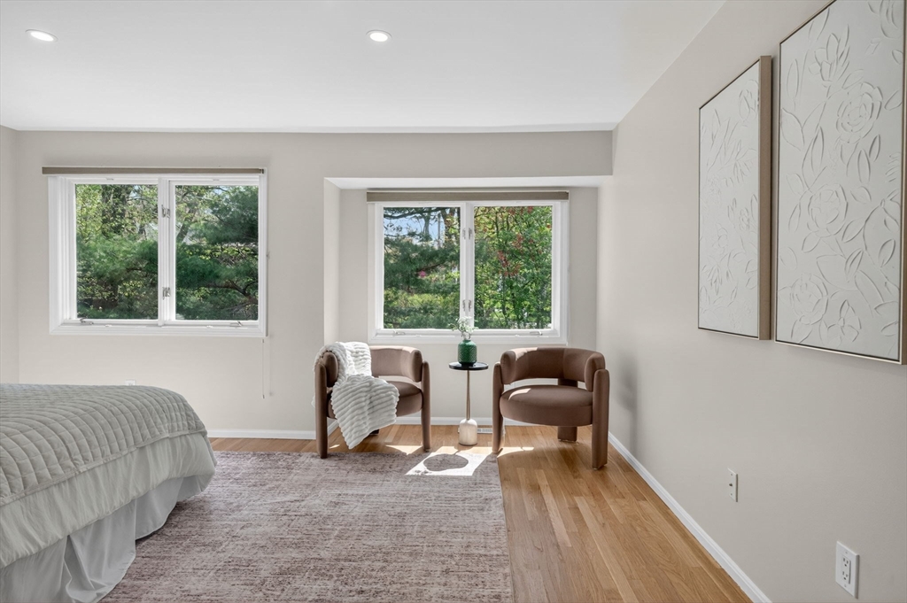8 Heathwood Ln #8, Brookline, MA Photo #16
