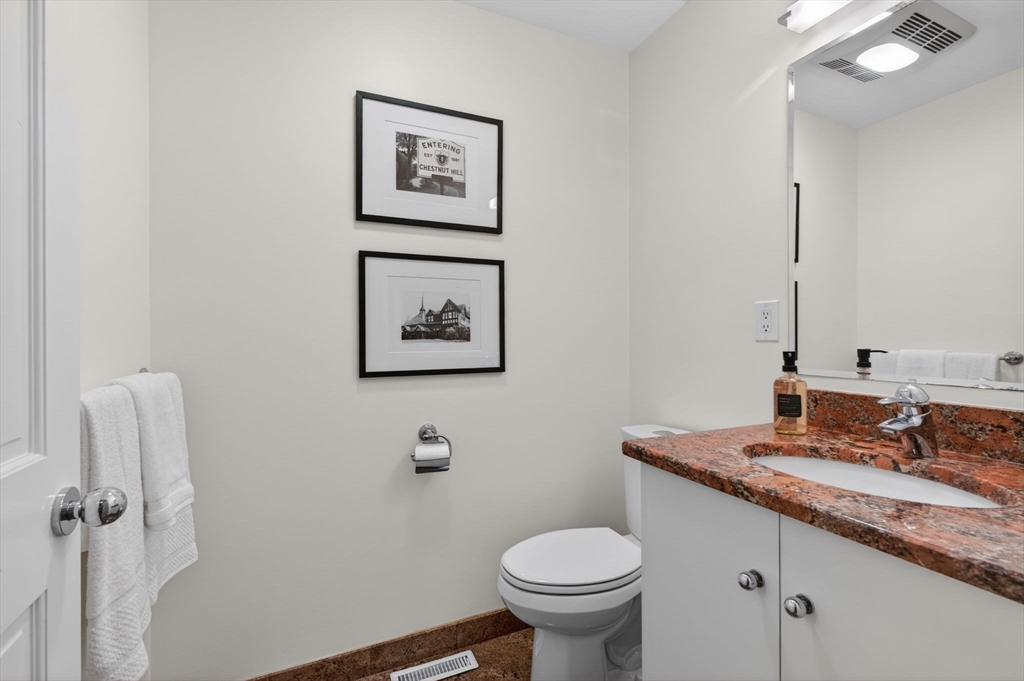 8 Heathwood Ln #8, Brookline, MA Photo #26