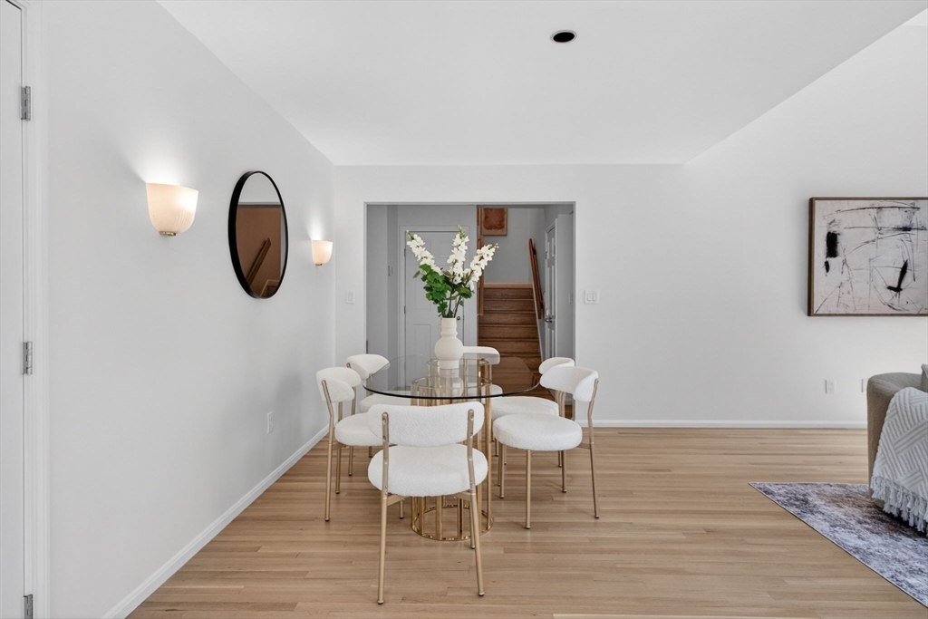 8 Heathwood Ln #8, Brookline, MA Photo #9