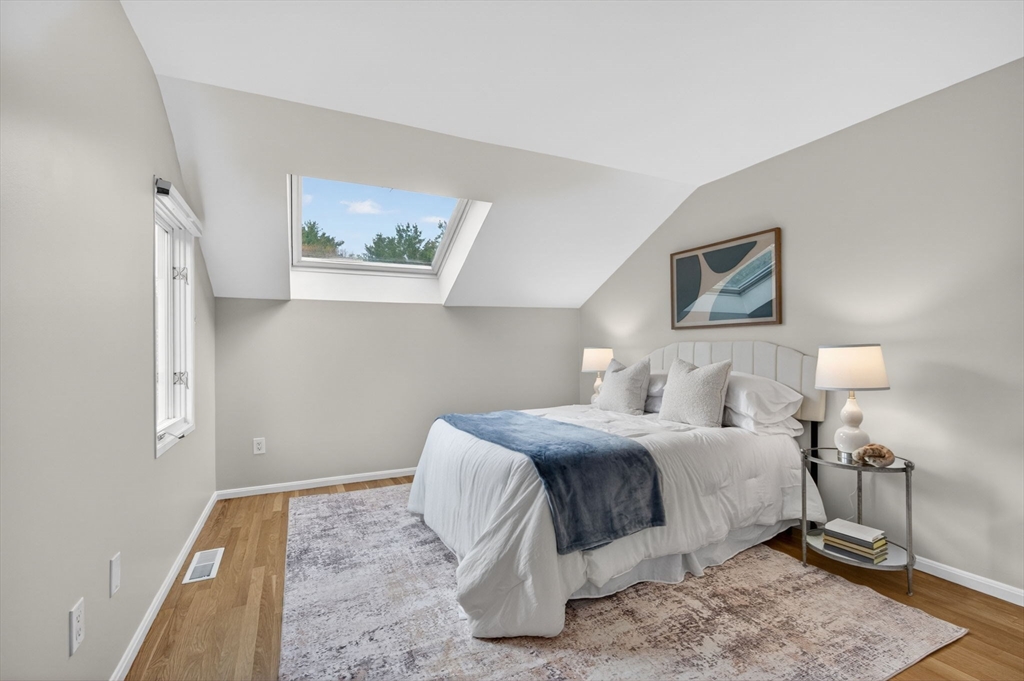 8 Heathwood Ln #8, Brookline, MA Photo #21