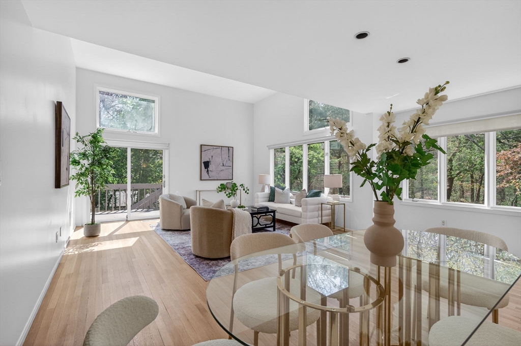 8 Heathwood Ln #8, Brookline, MA Photo #2