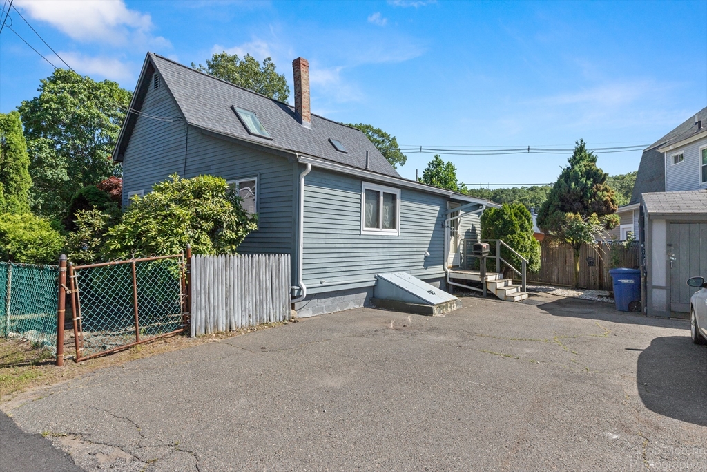 91 Bartholomew St