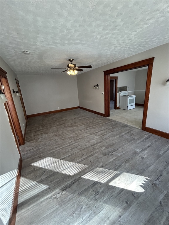 6 Boyden St 1F