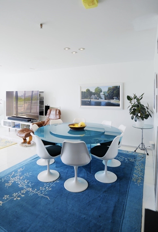 199 Coolidge Ave 515