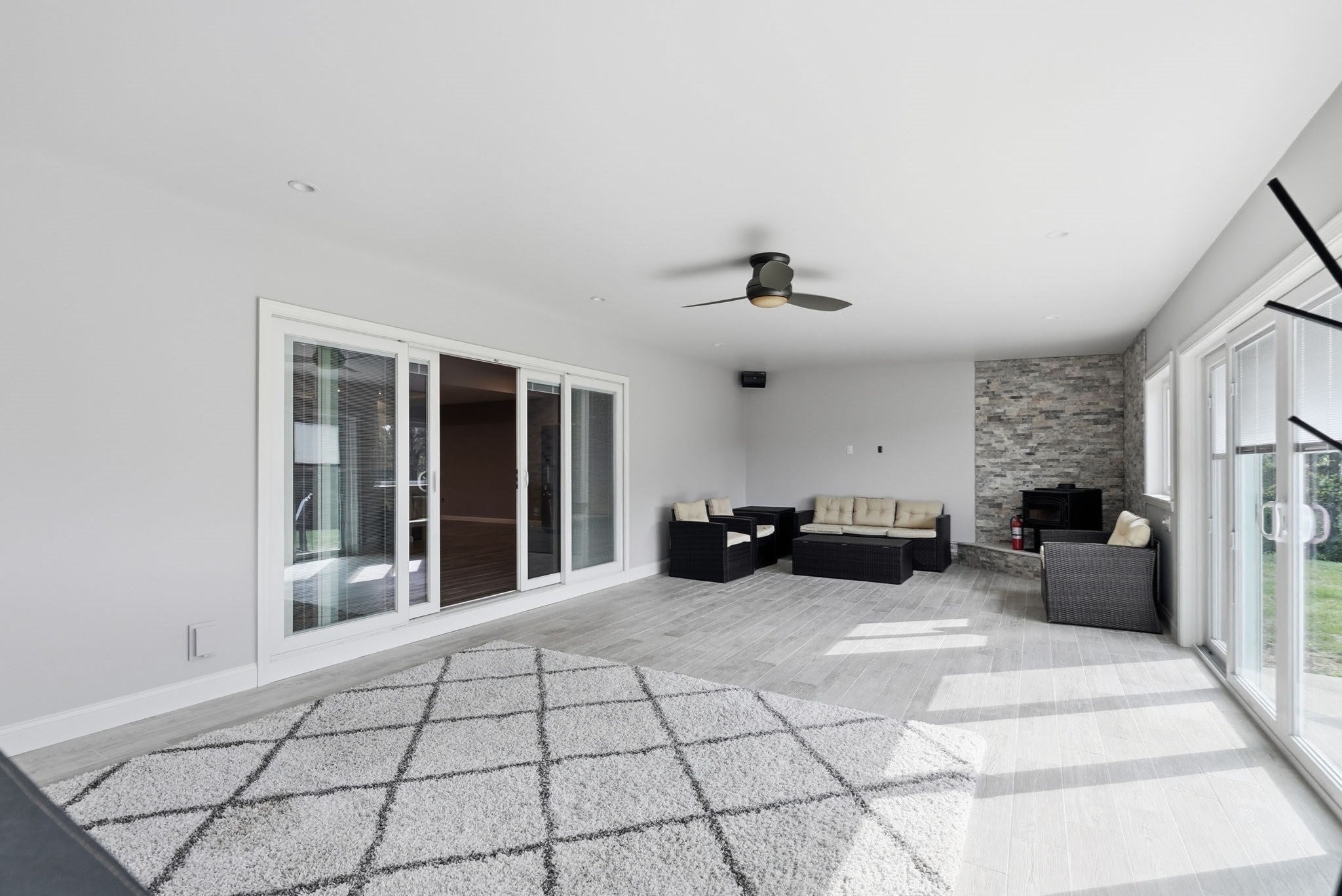 9 Marshall Circle, Peabody, MA Photo #23
