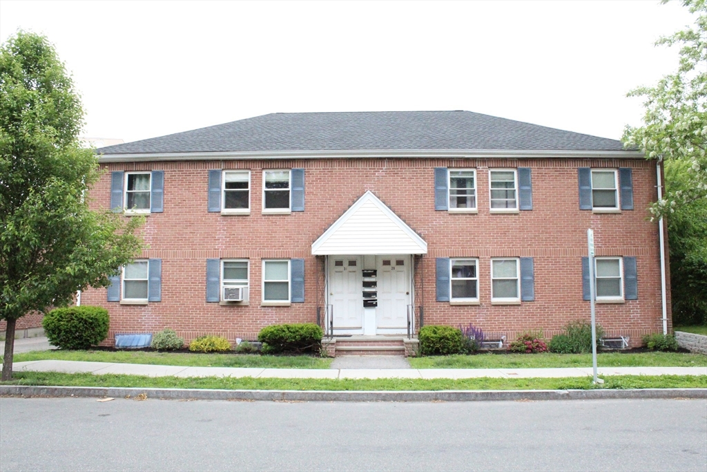 Click for 29 Aldrich Rd #1, Watertown, MA slideshow