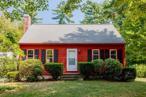 28 Beech St Townsend MA 01469