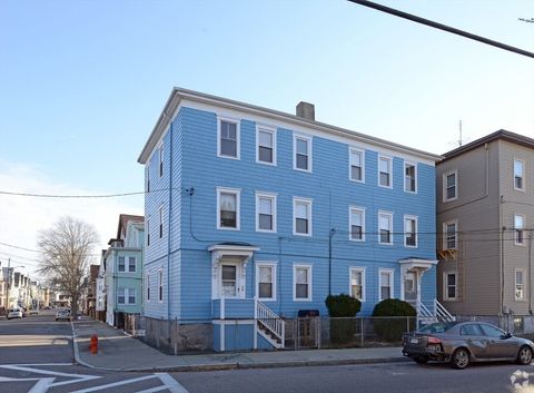Photo of 126 Crapo Street #2S, New Bedford, MA 02744 (MLS # 73450690)
