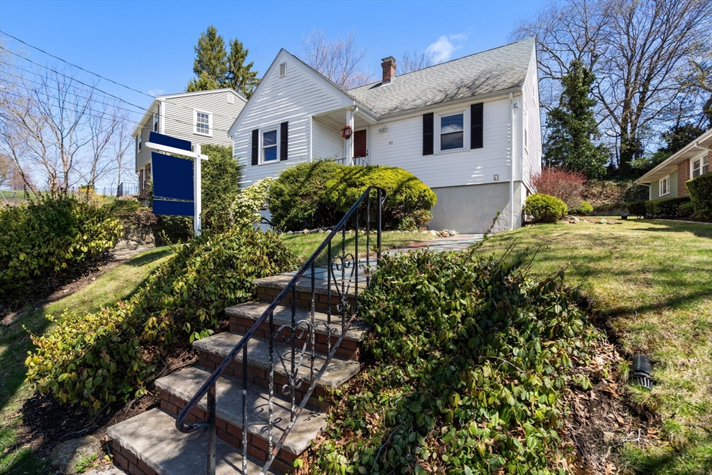 61 Oakley Rd