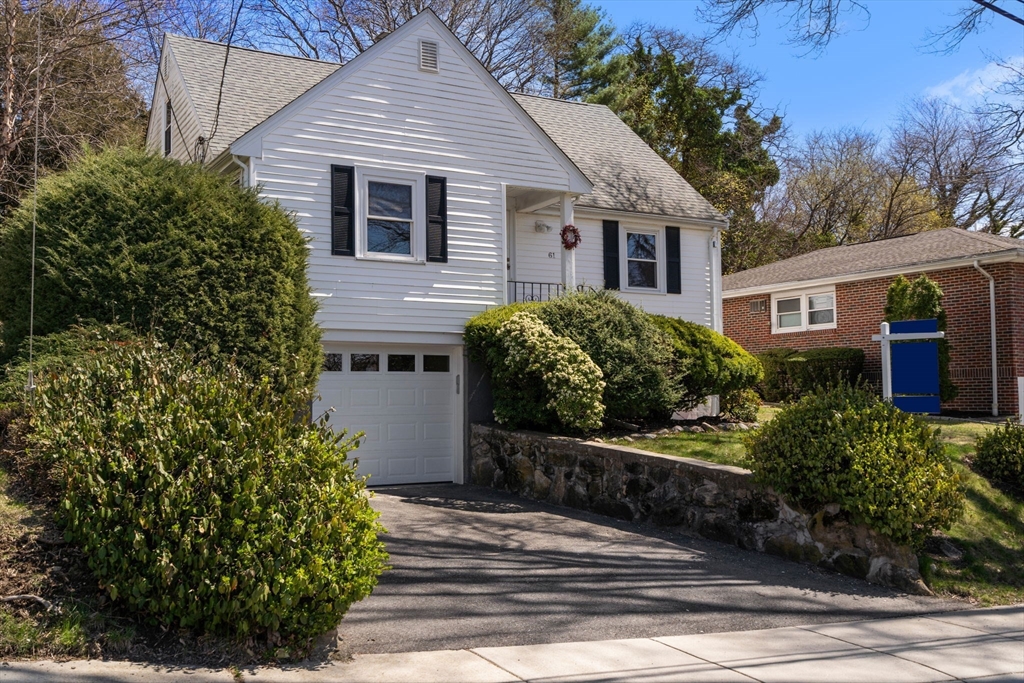 61 Oakley Rd