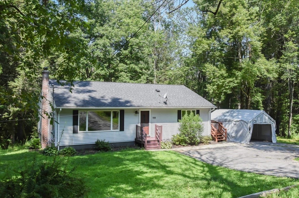 Photo: 1188 West Brookfield Road, New Braintree, MA