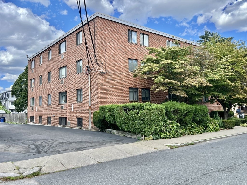 28 Brentwood ST #14, Boston, MA, 28 Brentwood ST #14, Boston, MA Photo #18