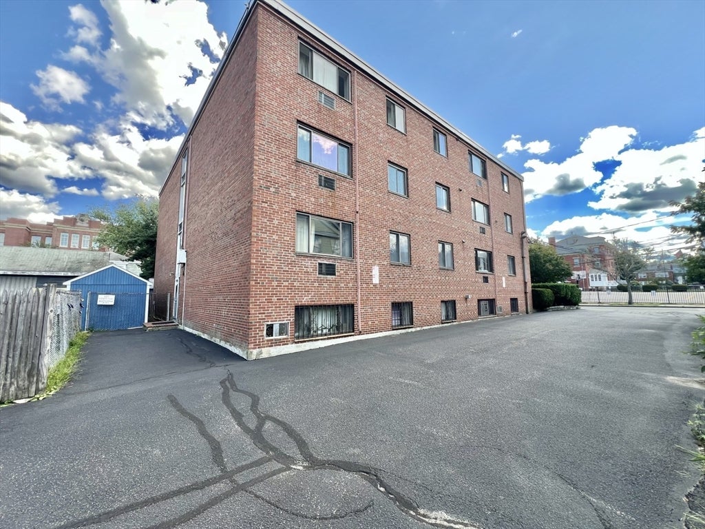 28 Brentwood ST #14, Boston, MA, 28 Brentwood ST #14, Boston, MA Photo #17