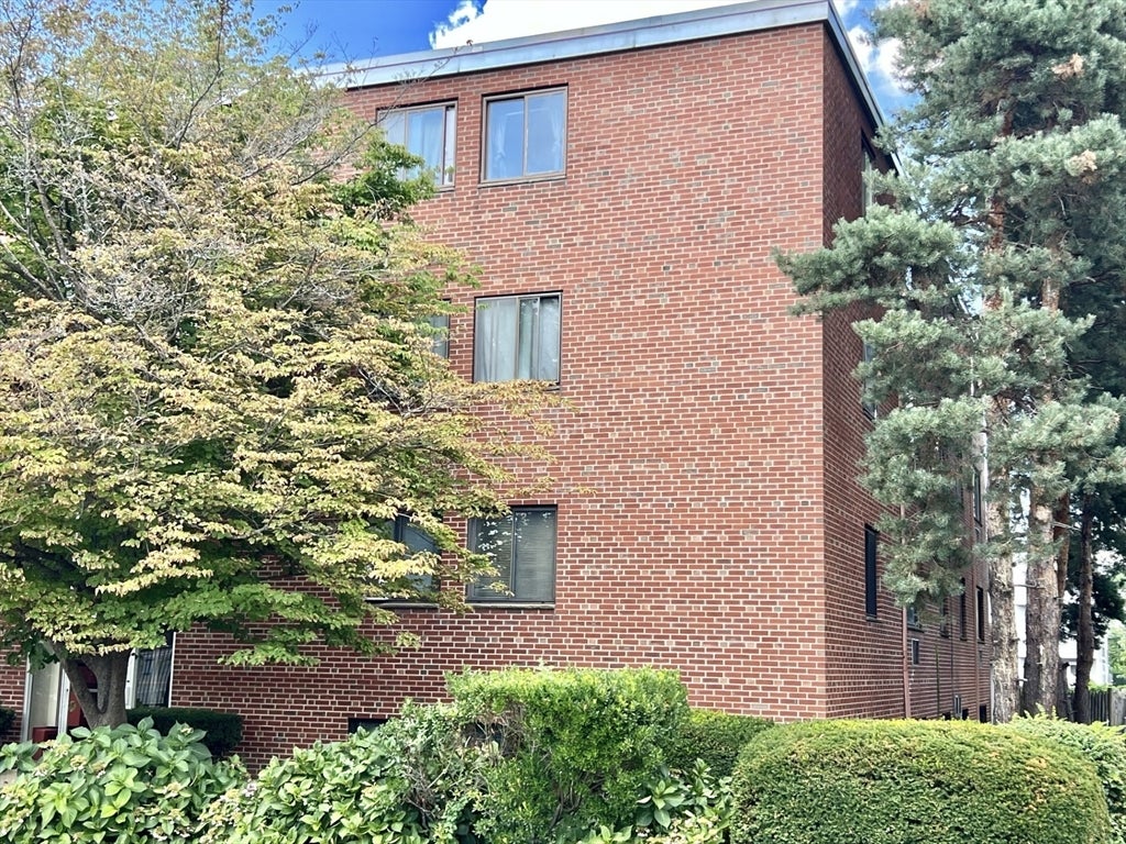 28 Brentwood ST #14, Boston, MA, 28 Brentwood ST #14, Boston, MA Photo #16