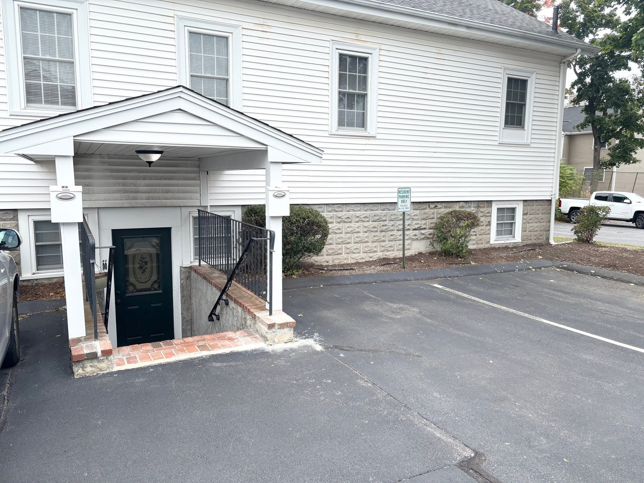 13 Park Street C