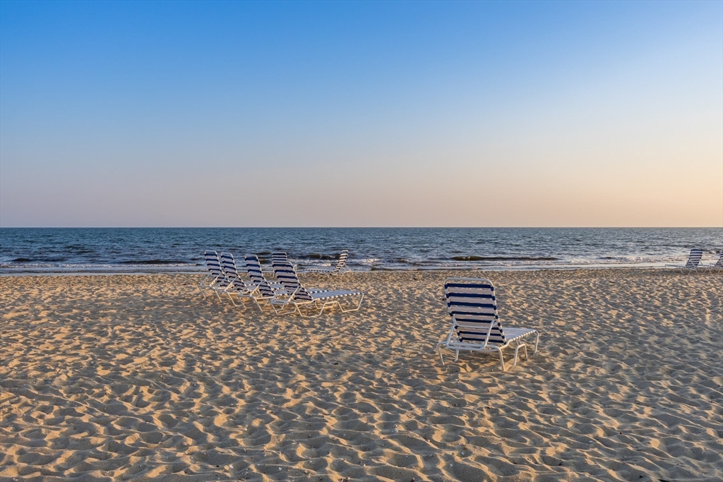 Harwich, Massachusetts 02671, United States, 2 Bedrooms Bedrooms, ,2 BathroomsBathrooms,Residential,Active,191877