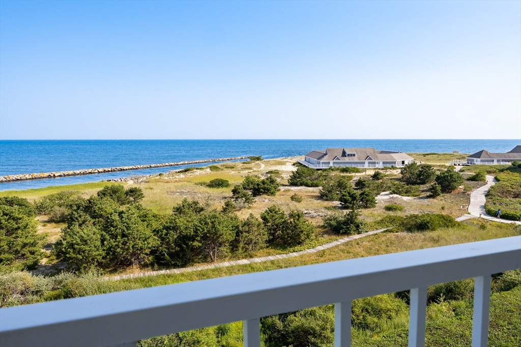 Harwich, Massachusetts 02671, United States, 2 Bedrooms Bedrooms, ,2 BathroomsBathrooms,Residential,Active,191877