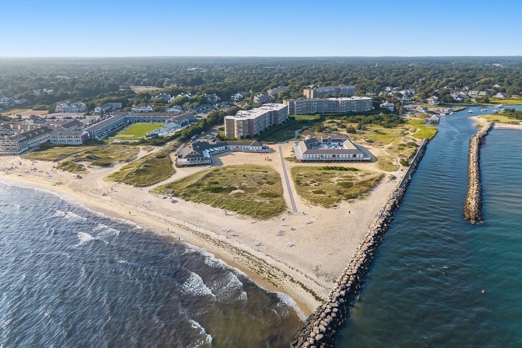 Harwich, Massachusetts 02671, United States, 2 Bedrooms Bedrooms, ,2 BathroomsBathrooms,Residential,Active,191877