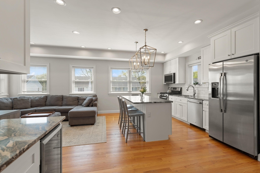 60 Starbird Ave 2