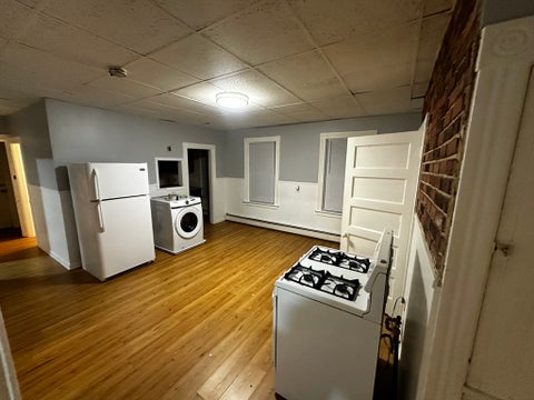Photo of 5 Sterling St #1, Worcester, MA 01610 (MLS # 73496021)