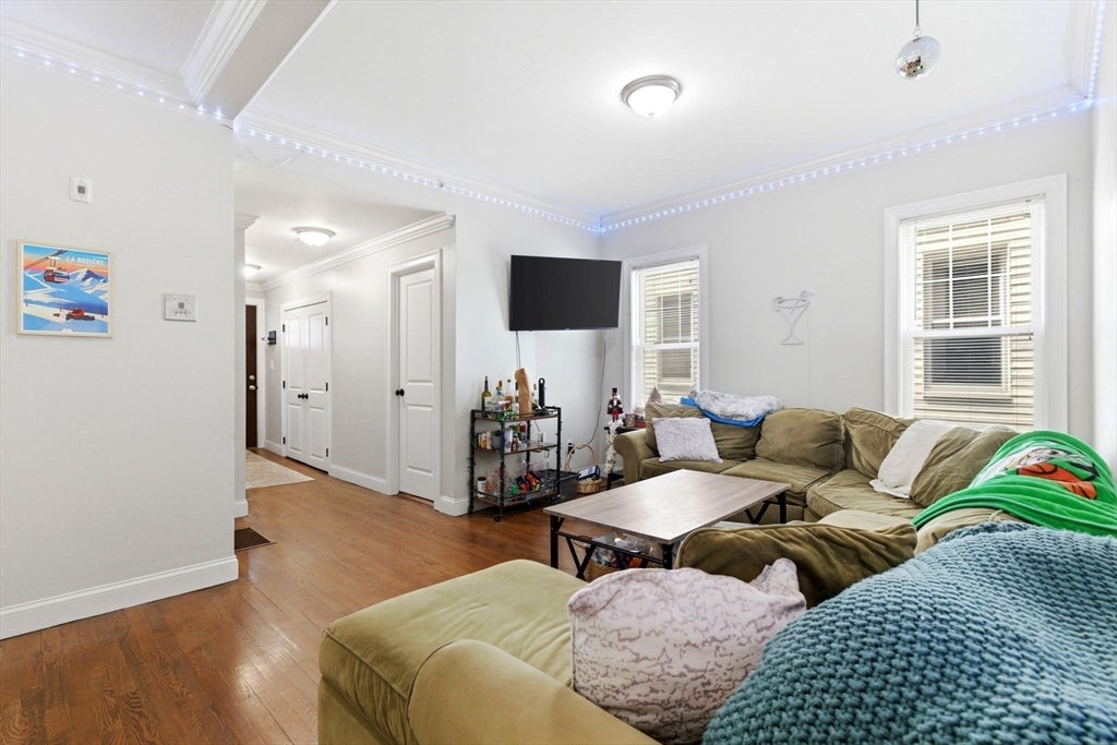 43 Derby St #A, Somerville, MA Photo #5