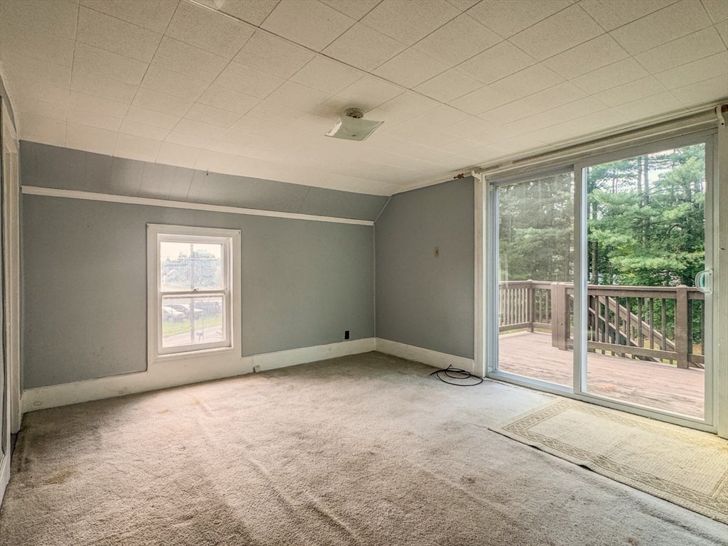 54 Fairview Street E ST, Greenfield, MA Photo #26