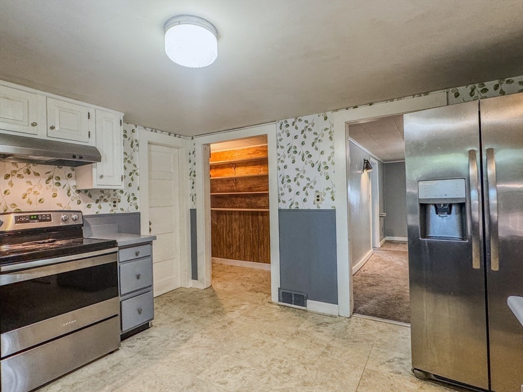 54 Fairview Street E ST, Greenfield, MA Photo #14