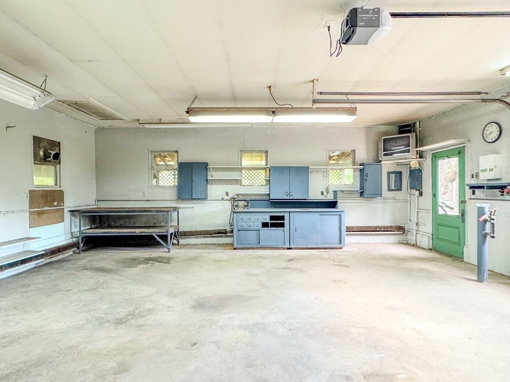 54 Fairview Street E ST, Greenfield, MA Photo #31