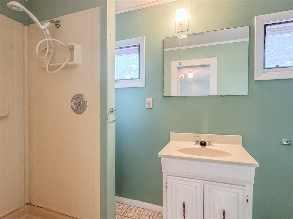 54 Fairview Street E ST, Greenfield, MA Photo #19