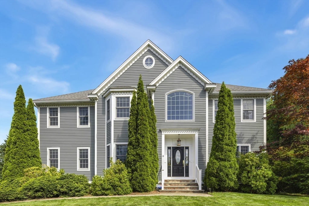 18 Symonds Way