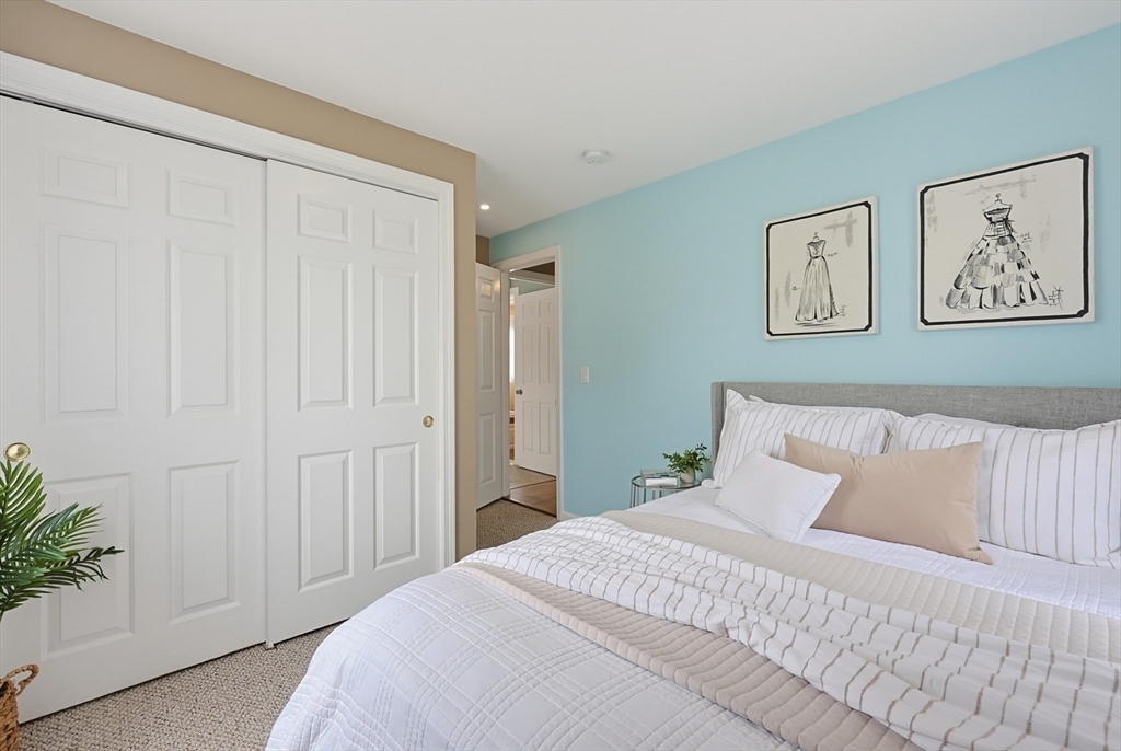 460 Richardson Ave, Attleboro, MA Photo #22