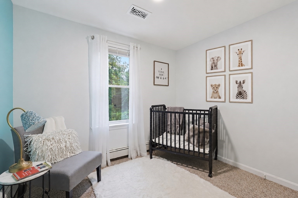 460 Richardson Ave, Attleboro, MA Photo #24
