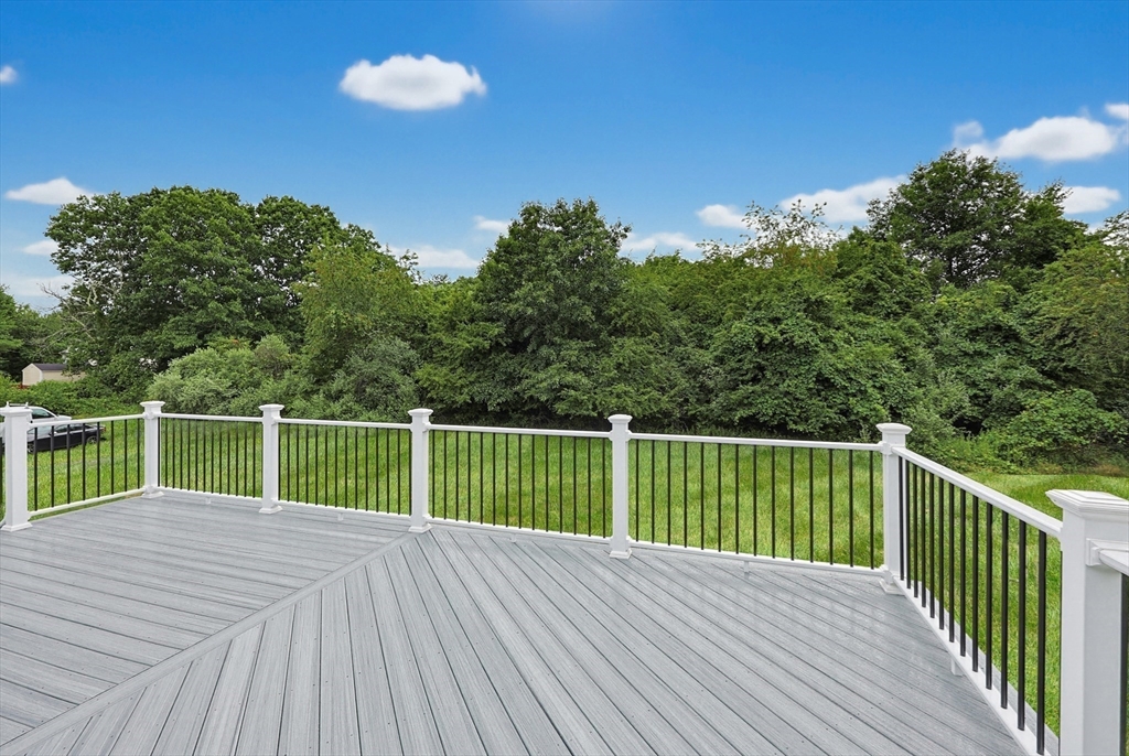 460 Richardson Ave, Attleboro, MA Photo #37