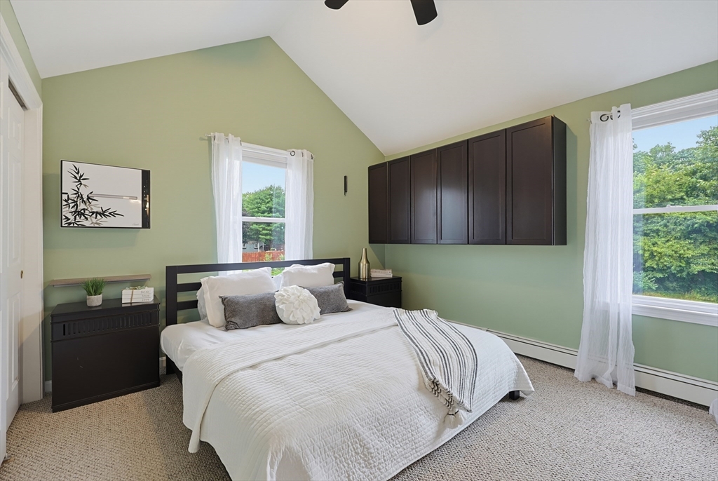 460 Richardson Ave, Attleboro, MA Photo #14