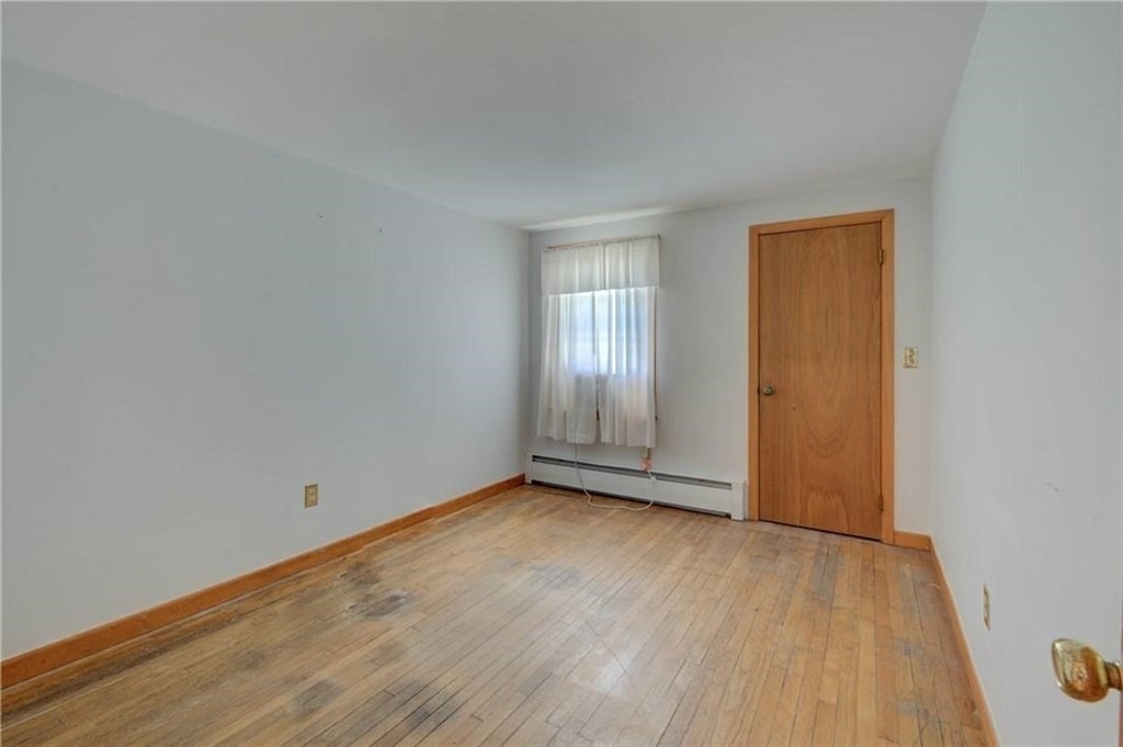 26 Central Ave