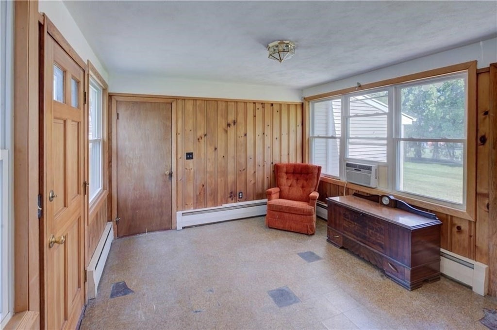 26 Central Ave, Warren, RI, 26 Central Ave, Warren, RI Photo #11