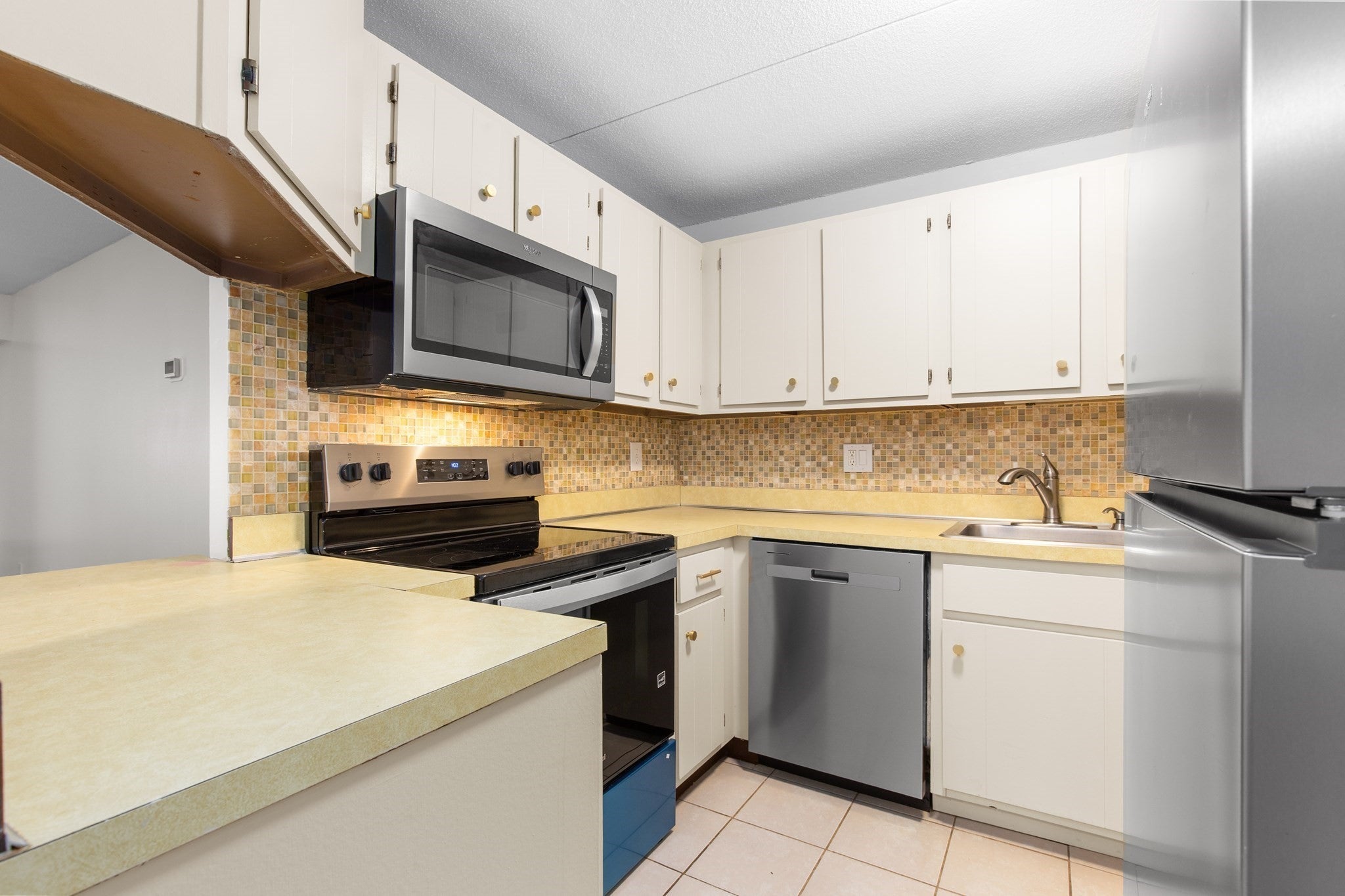 685 Oak St #17-1, Brockton, MA, 685 Oak St #17-1, Brockton, MA Photo #3