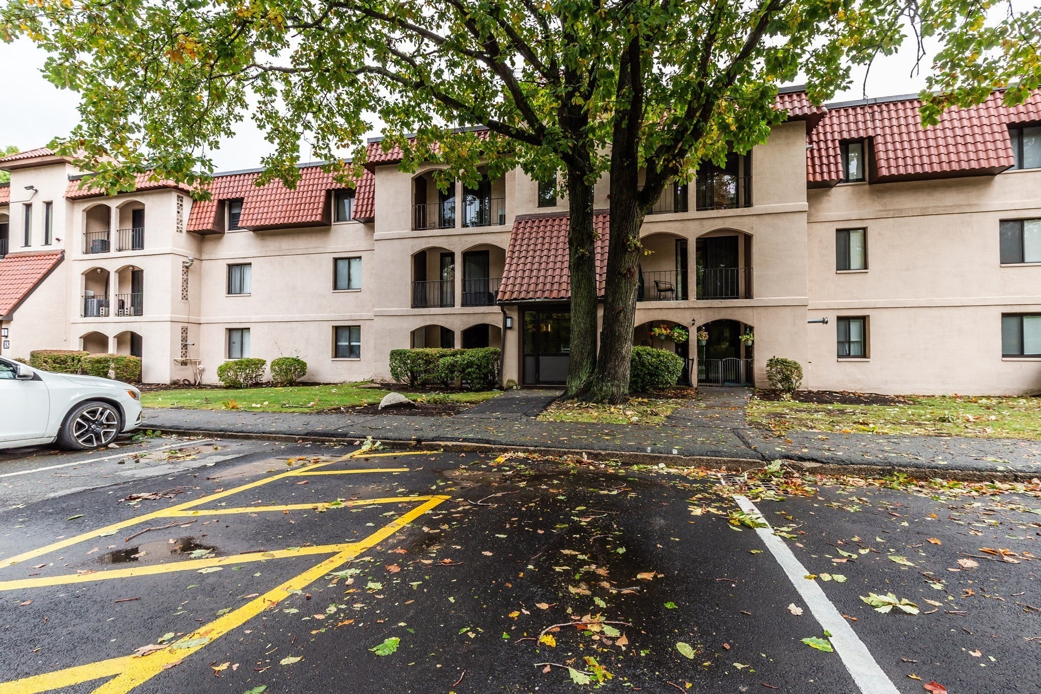 685 Oak St #17-1, Brockton, MA, 685 Oak St #17-1, Brockton, MA Photo #1
