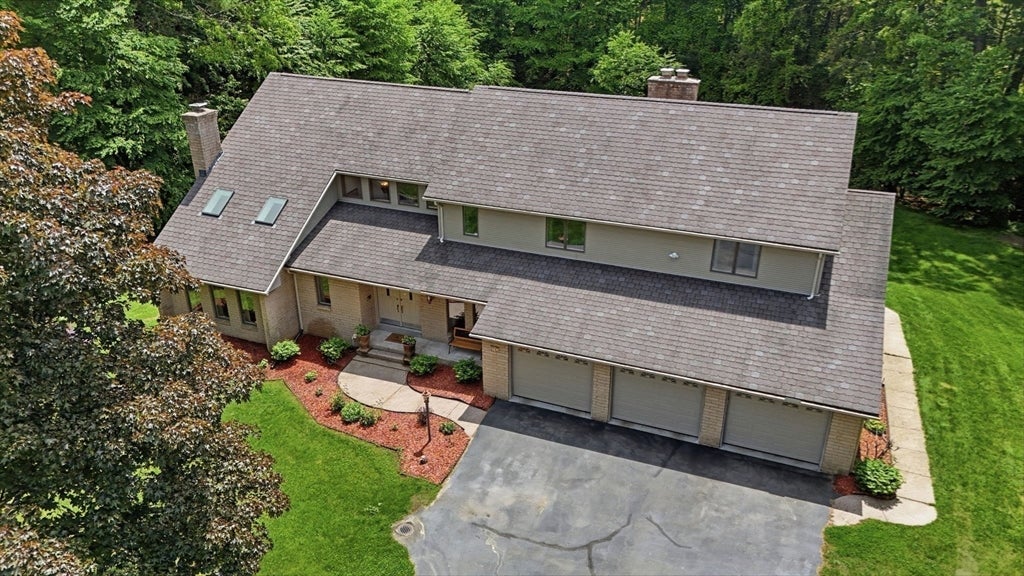 27 Lady Slipper Cir